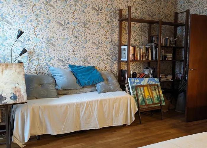 Studio 63M2 3Eme Etage Ou Chambre Dans Appartement 2Eme Etage Pour Sejours A Moulins