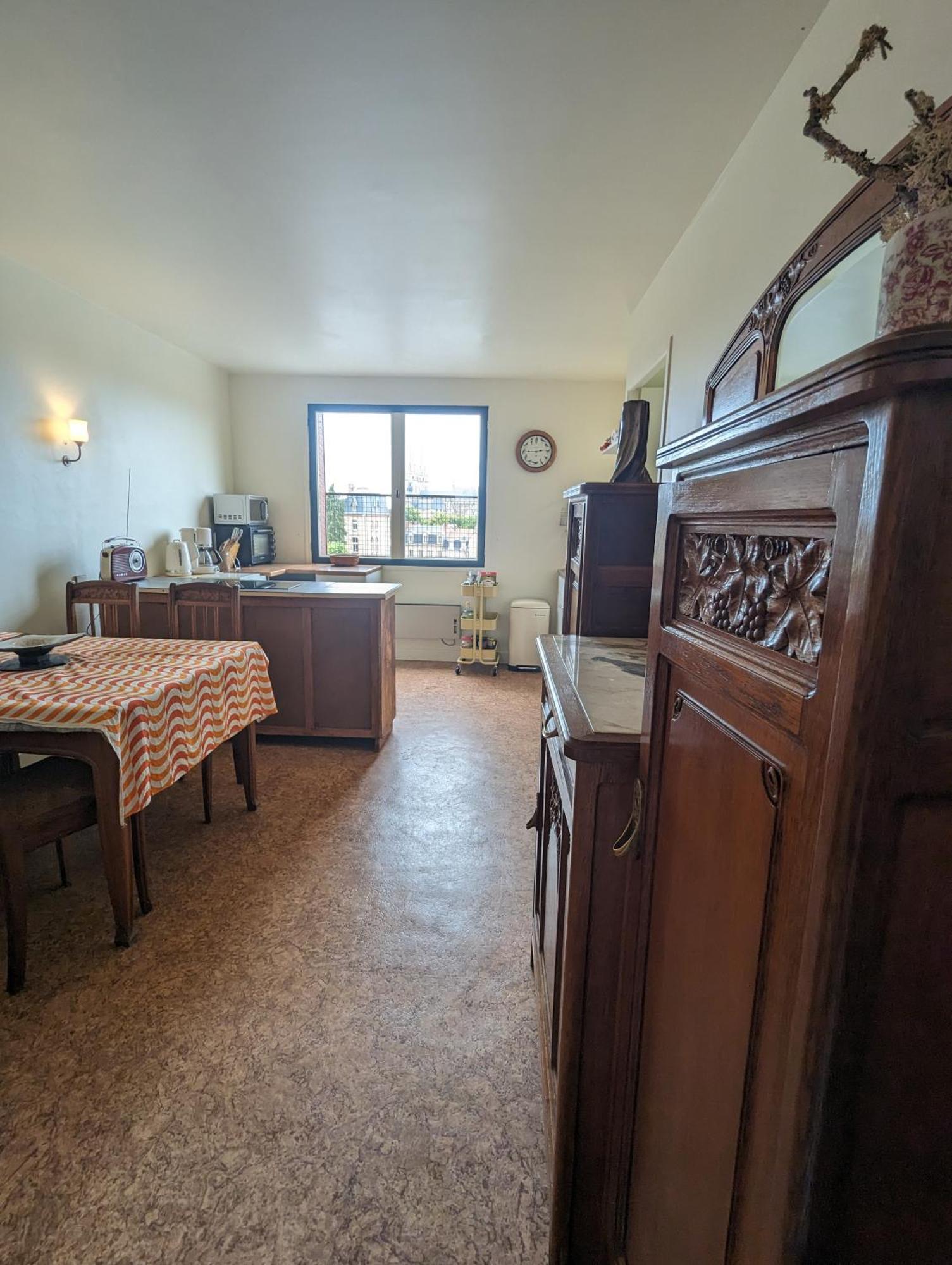 Apartment 63m2 3eme Etage Ou Dans 2eme Etage Pour Sejours A Moulins Moulins (Allier)